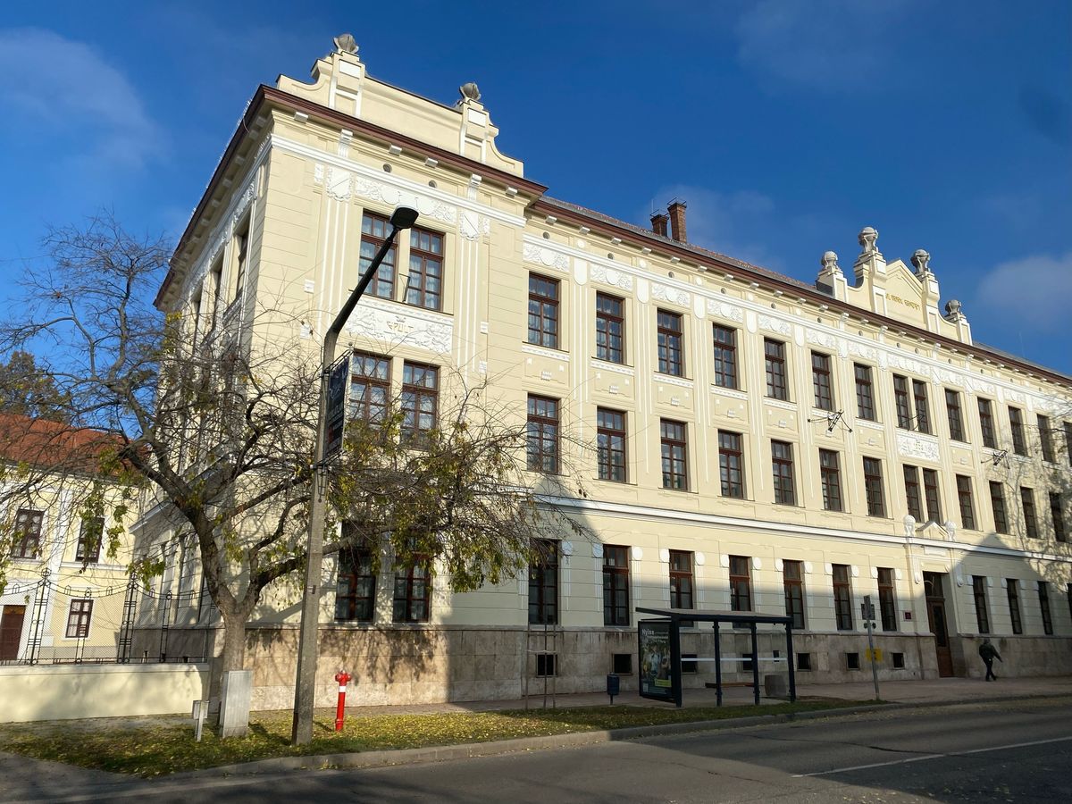 Megújult a Gál Ferenc Egyetem Pedagógiai Kar épülete