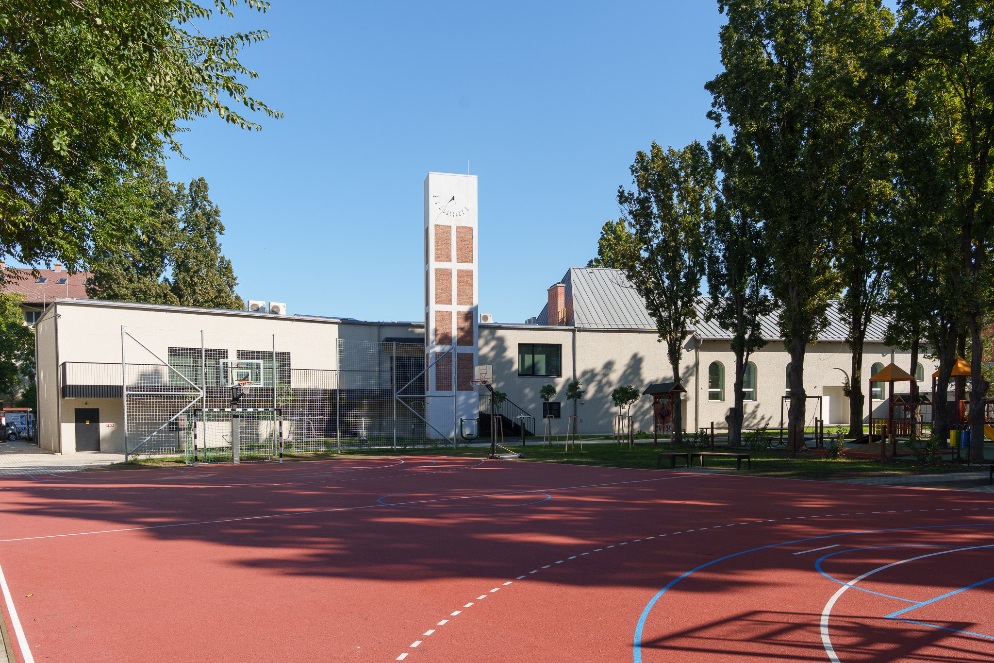 Megújult a Szarvasi Pedagógiai Kar sportinfrastruktúrája